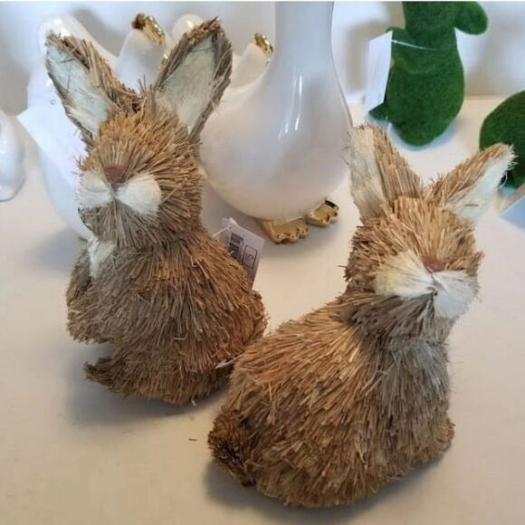 TWO Straw BUNNY Figurines Decor - Picture 2 of 2